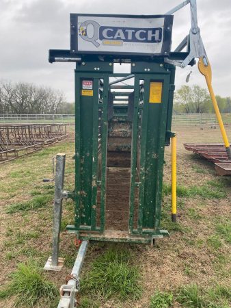 Q-Catch head chute in excellent condition during auction sale even after working hundreds of cattle