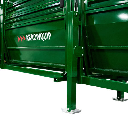 Hydraulic jacks on the Powerlock 108 portable handing system