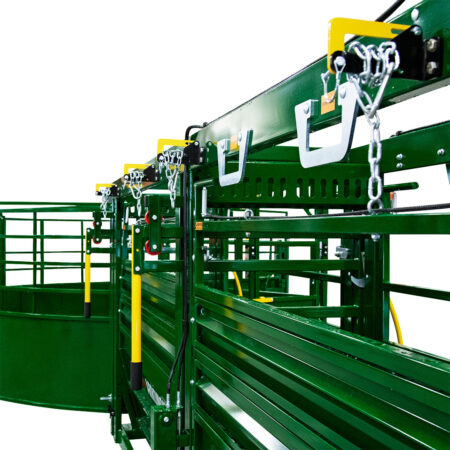 Portable cattle handling system with panel holders