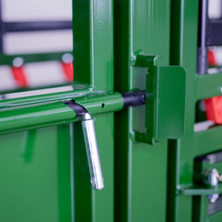 Poly-coated Slam Latches on Arrowlock 88 for Noise Reduction