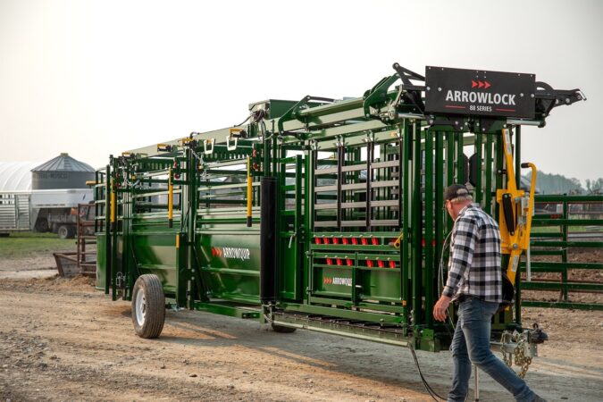 Arrowlock 88 portable cattle chute, alley, and tub transport set up