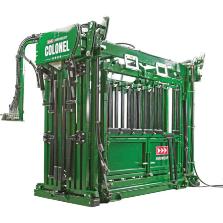 Side panel access on feedlot chute