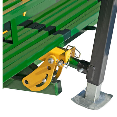 Panel shelf being jacked up on the Heeler Portable Corral